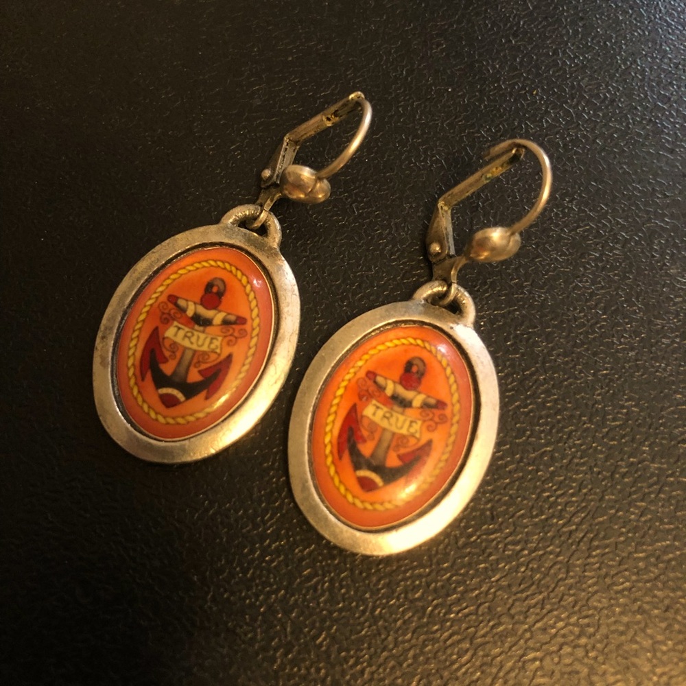 Classic Hardware pewter anchor earrings